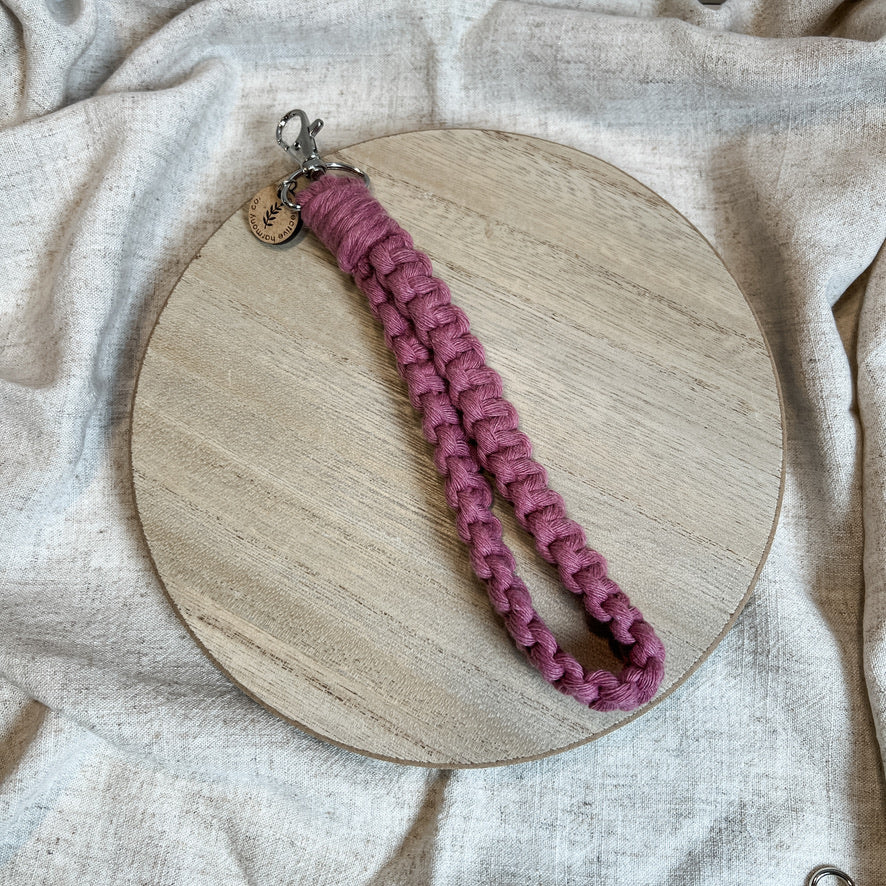 knotted wristlet