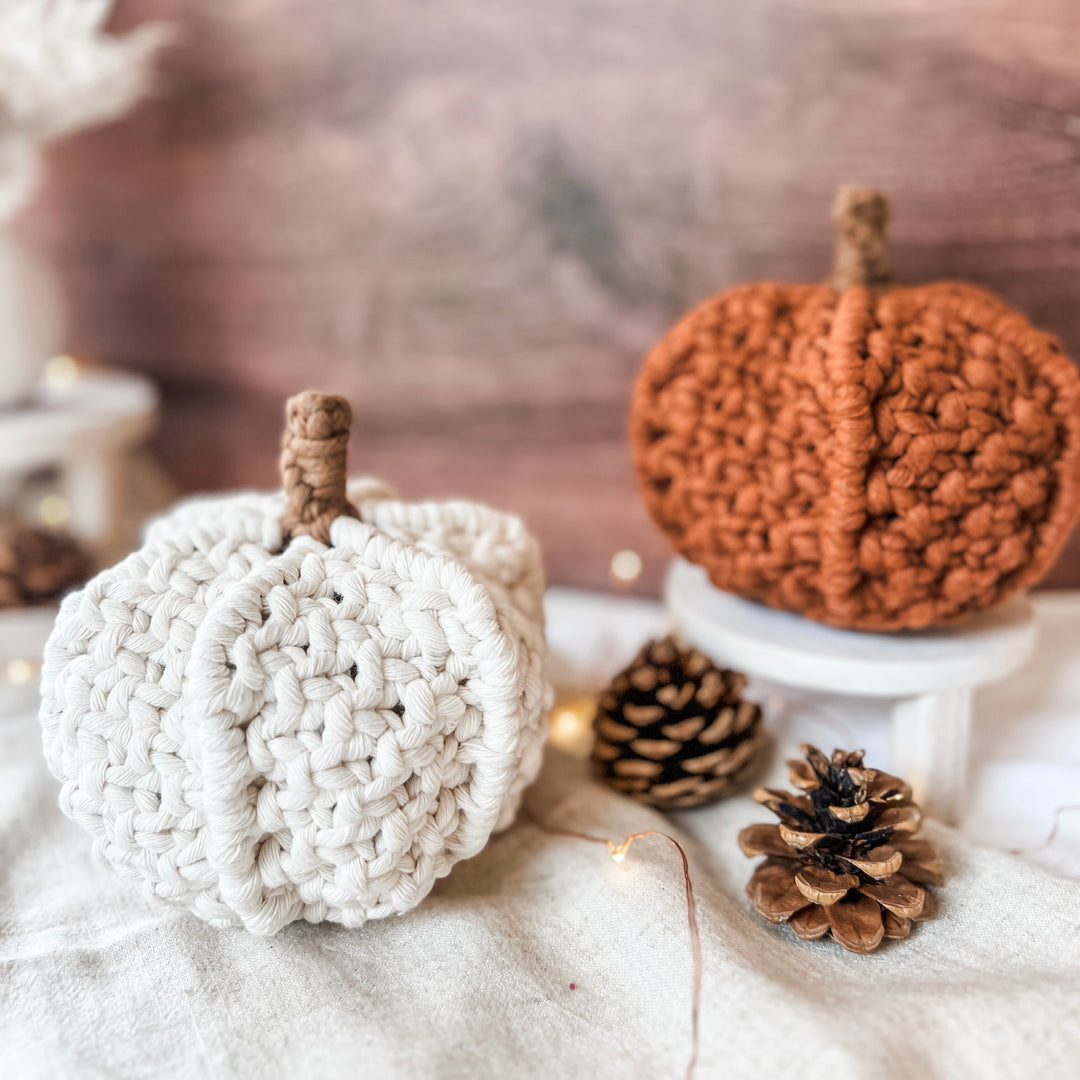 macrame pumpkin